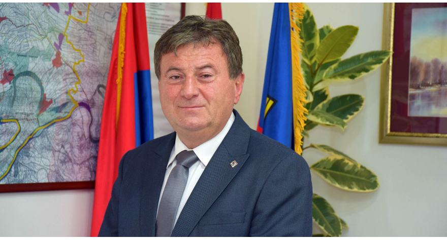 Novogodišnja čestitka predsednika opštine Pećinci