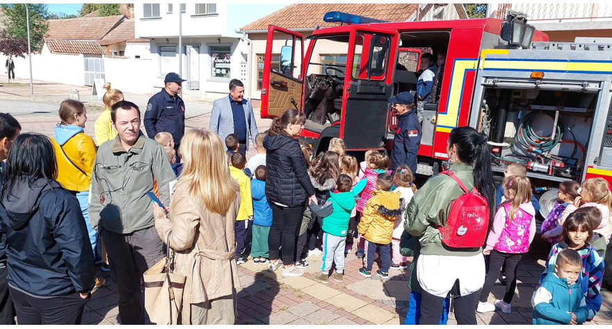 Vatrogasci se družili sa građanima i decom