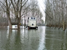 Водостај за два дана опао 10 цм