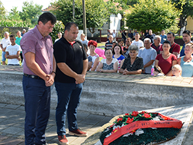 Полагањем венца и парастосом обележене славе у Сибачу и Обрежу