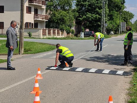 Пећинци и Деч добили нове лежеће полицајце