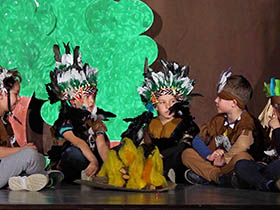 Deset predstava izvedeno na Zonskoj smotri u Pećincima