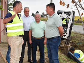 Pri kraju izgradnja nove vodovodne mreže u Ogaru