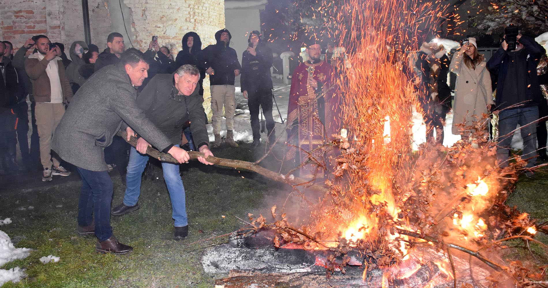 Божићна честитка председника општине Пећинци