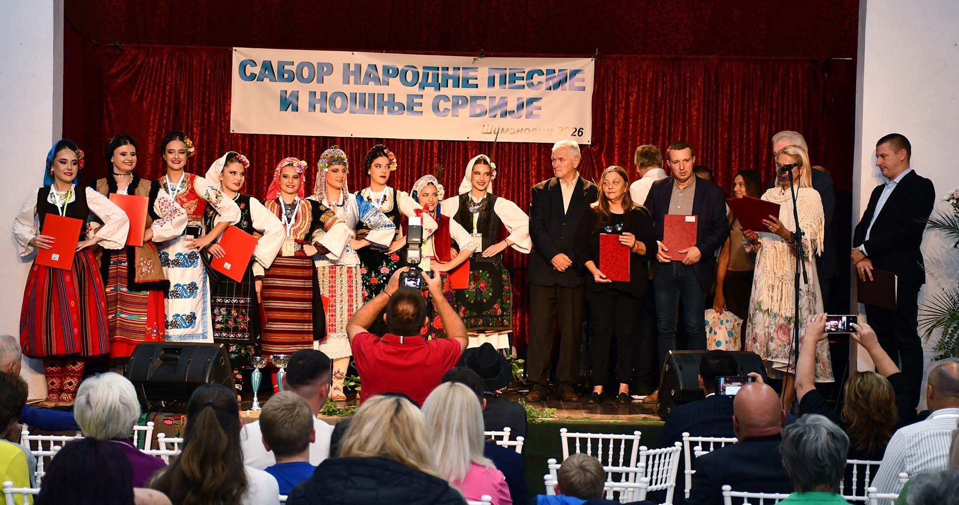 Традиција је основа на којој градимо будућност