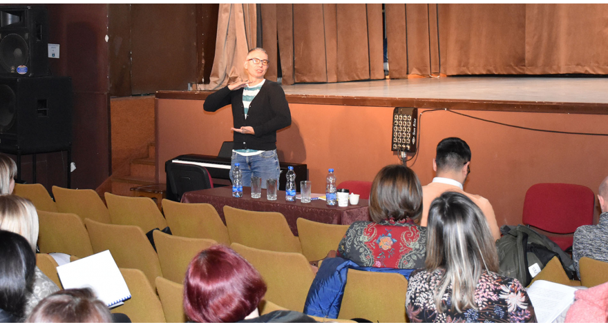 Seminar za scensko obrazovanje i vaspitanje dece i mladih održan u Pećincima