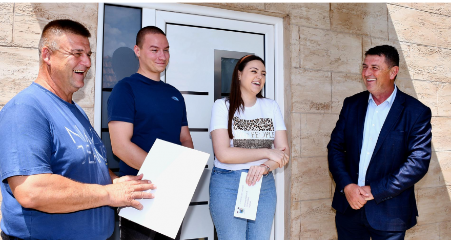 Đokić: Opština Pećinci čvrsto stoji iza mladih porodica (Video)