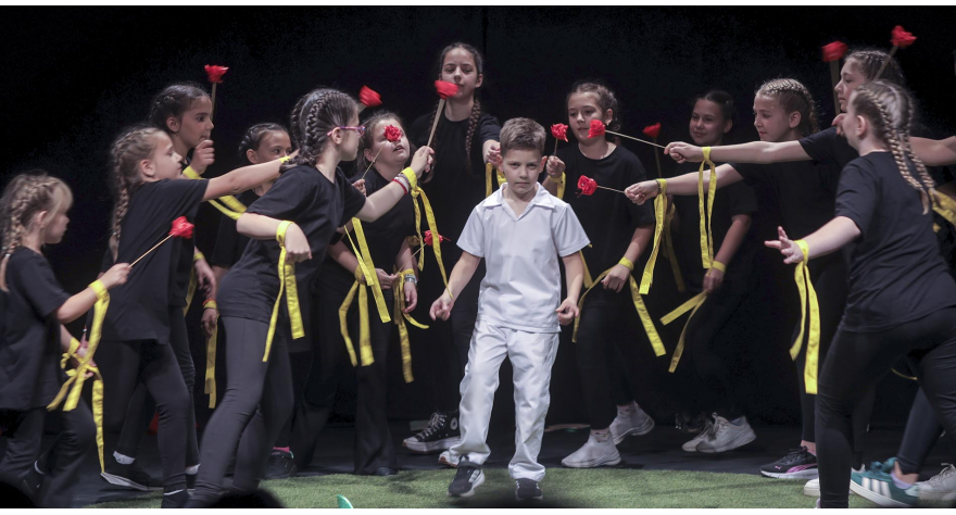 Pećinački Mali mir na Zmajevim igrama 