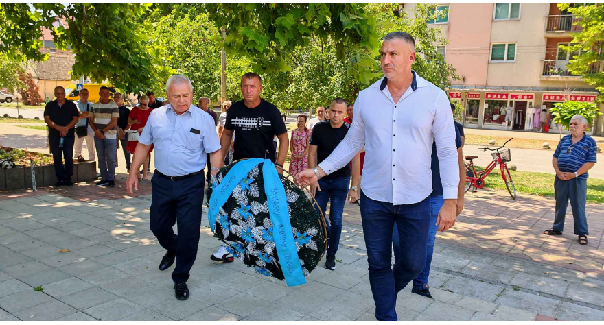 Pećinčani položili vence na šest spomen-obeležja borcima i žrtvama