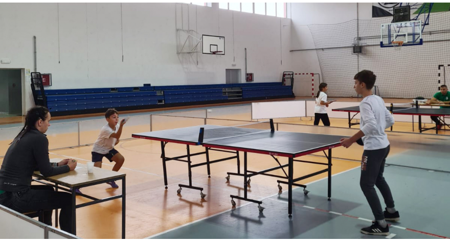 Такмичењем у стоном тенису започели нову школску годину