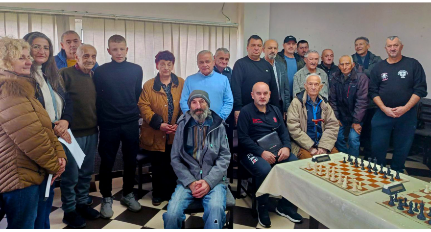 Установљен меморијални шаховски турнир „Живко Радивојевић“