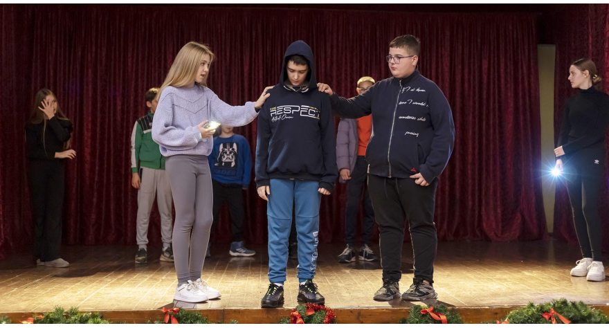 Представа пећиначког КЦ 20. марта пред митровачком публиком